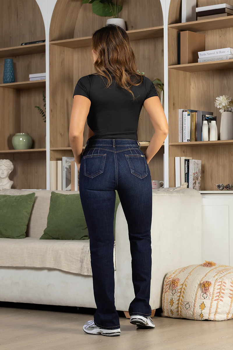 Body manga corta ajustado con escote Marca Trucco´s - Image 5