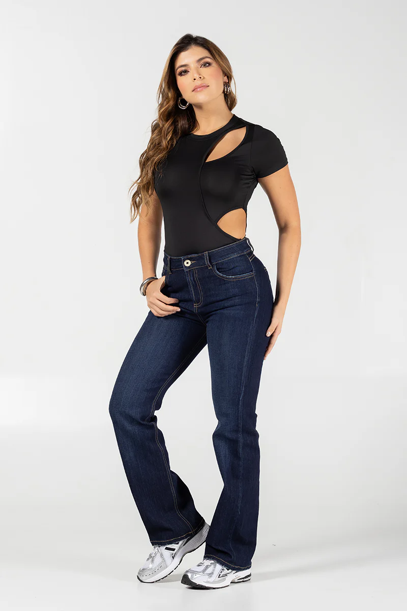 Body manga corta ajustado con escote Marca Trucco´s - Image 6