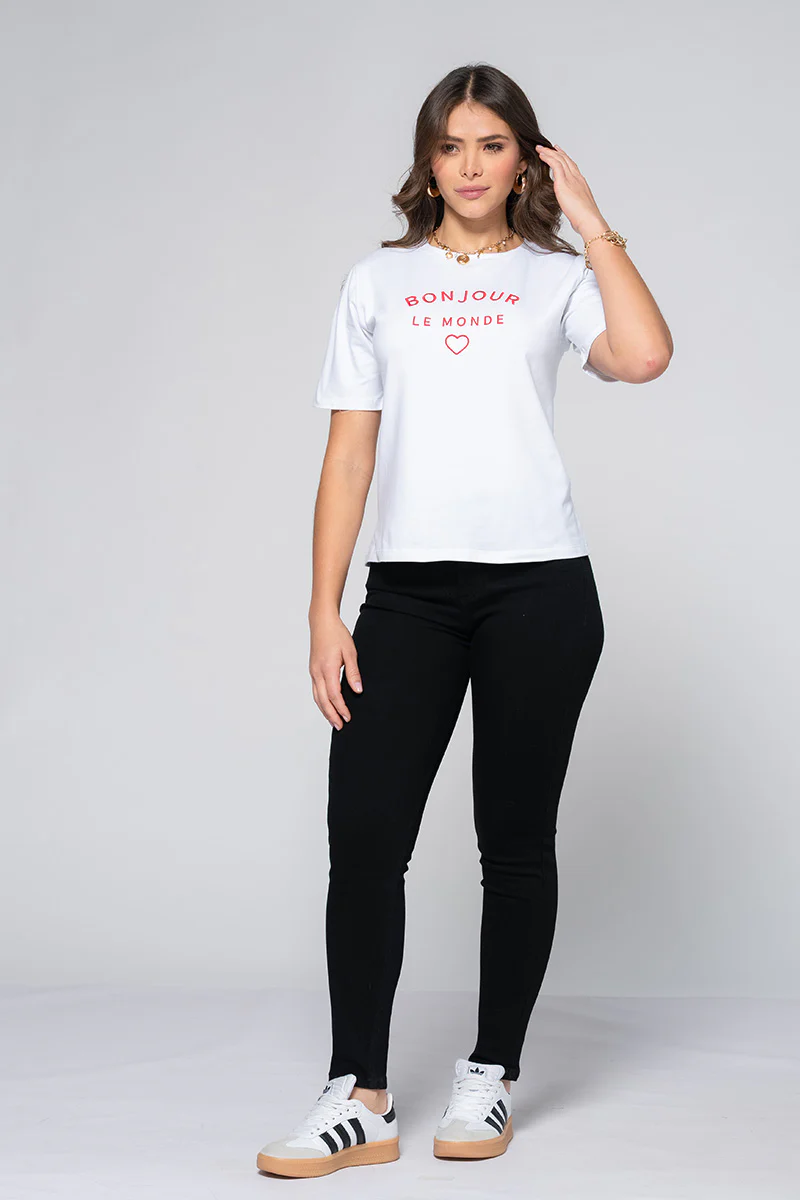 Camiseta Básica Slim Fit para Mujer — Corte Entallado y Tejido Suave Marca Trucco´s - Image 8