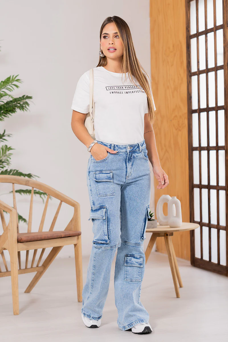 Camiseta Basic Estilo Minimal y Corte Slim en Algodón Suave Marca Trucco´s - Image 2