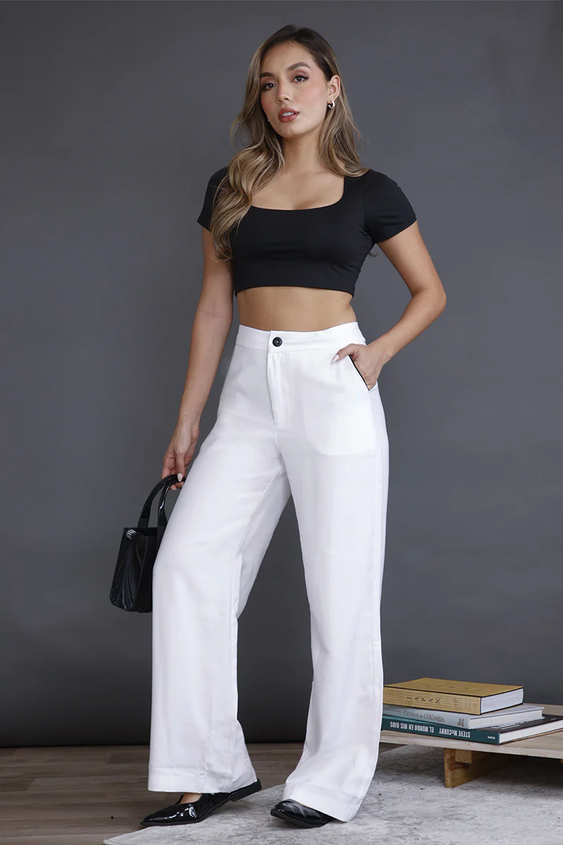 Pantalón Bota Recta en Rayon y Poliester Marca Trucco's - Image 2