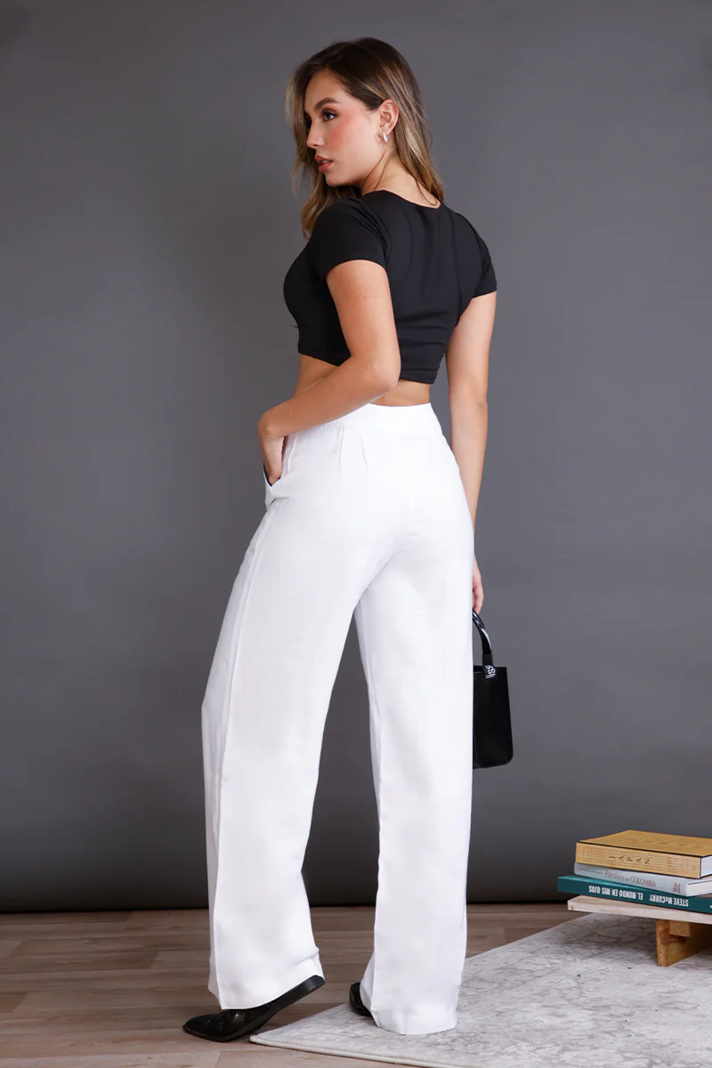 Pantalón Bota Recta en Rayon y Poliester Marca Trucco's - Image 3