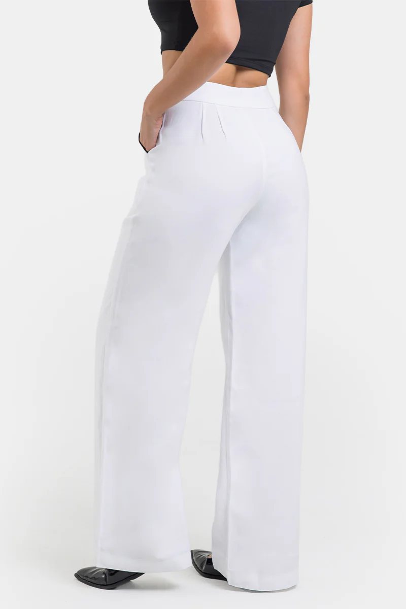 Pantalón Bota Recta en Rayon y Poliester Marca Trucco's - Image 8