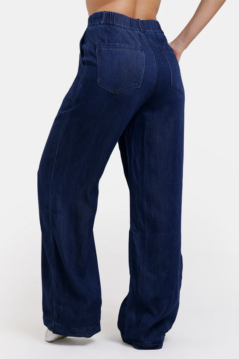 Pantalón Bota Recta en Liocel, Rayon y Poliester Marca Trucco's - Image 7