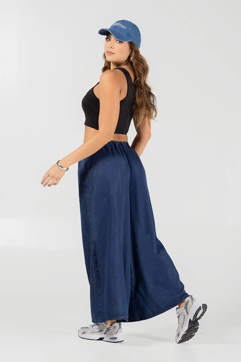 Pantalón Palazzo Fluido de Cintura Alta Marca Trucco´s - Image 8