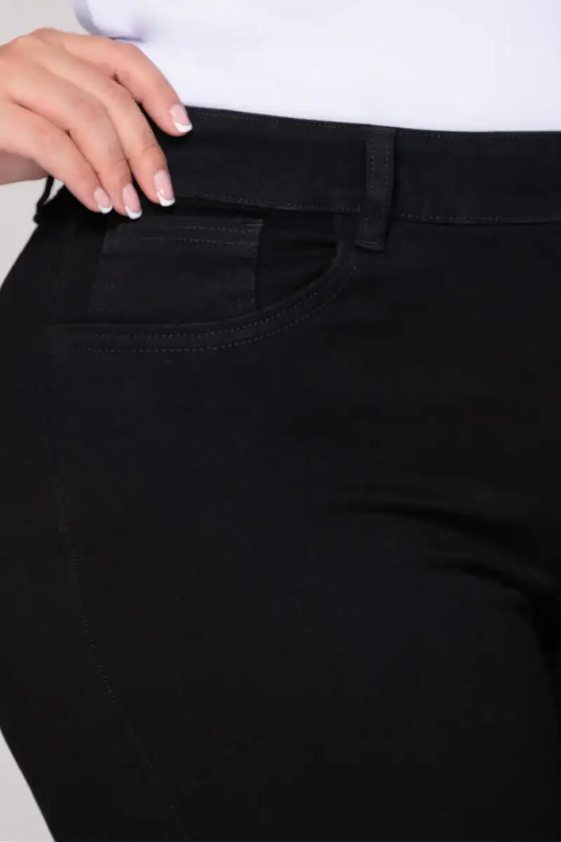 Jean Bota Recta Tiro Alto Talla única Negro Exclusivo Marca Trucco´s Plus Size - Image 8
