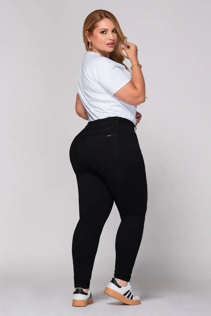 Jean Skinny  Tiro Alto Talla Única Negro Plus Size Exclusivo Marca Trucco´s - Image 4