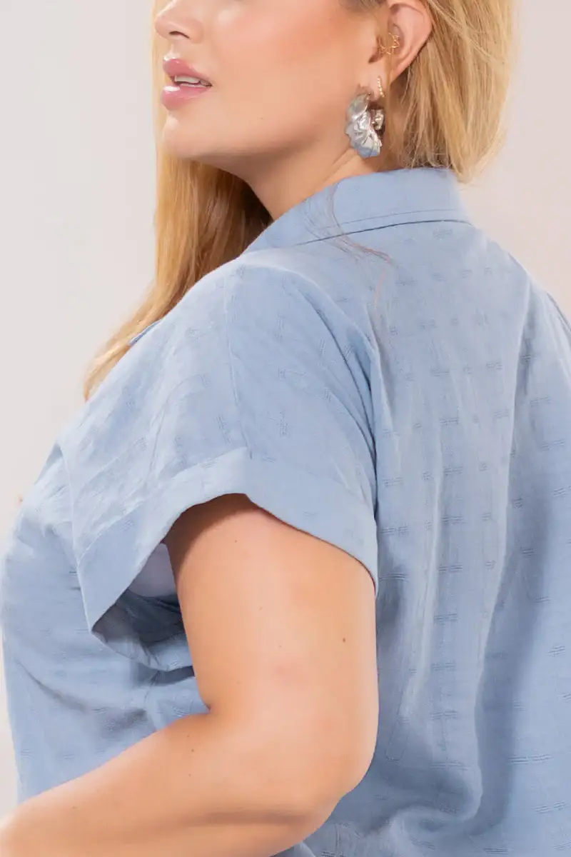 Camisa Manga Corta con Textura Marca Trucco´s Plus size - Image 4