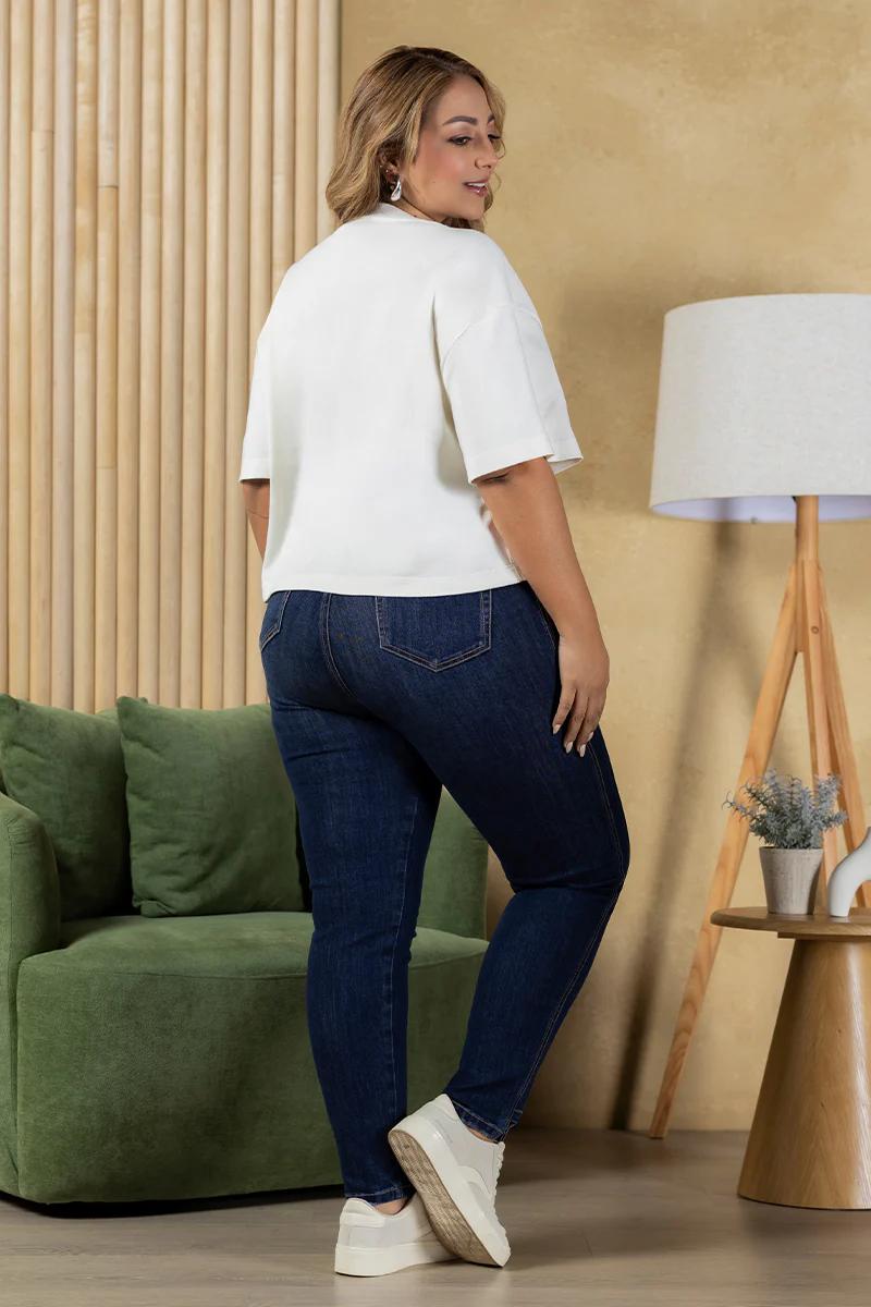 Camiseta Oversize  Marca Trucco's  Plus Size - Image 4