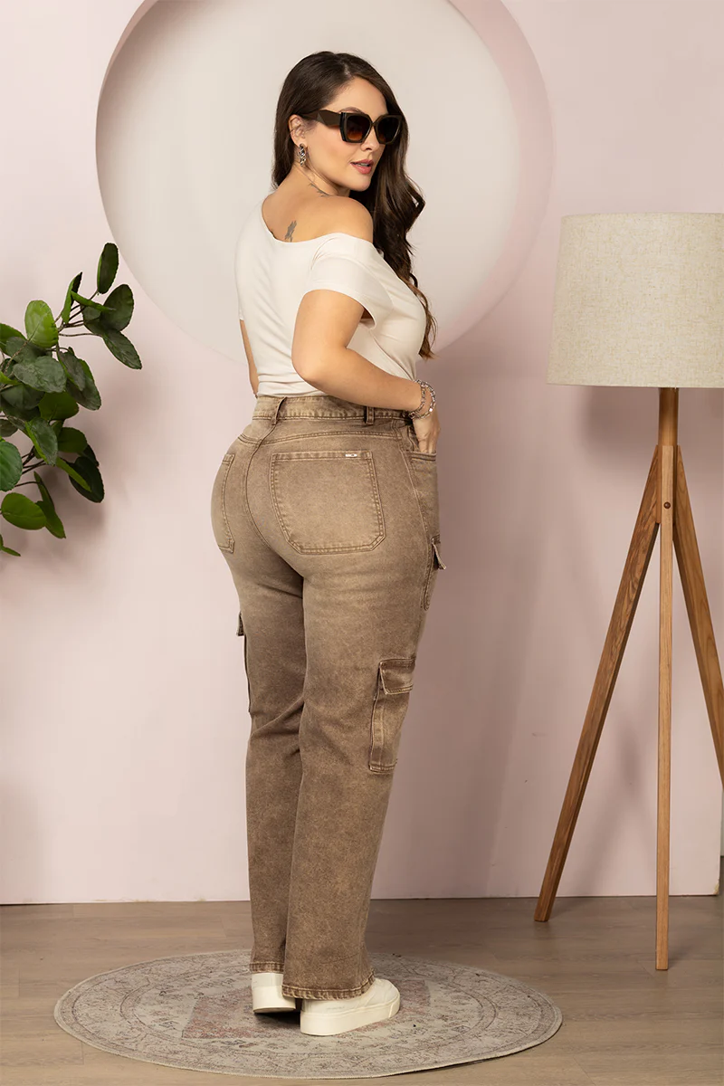 Jean Cargo Slim Fit Bolsillos Multifuncionales  Marca Trucco´s - Image 3