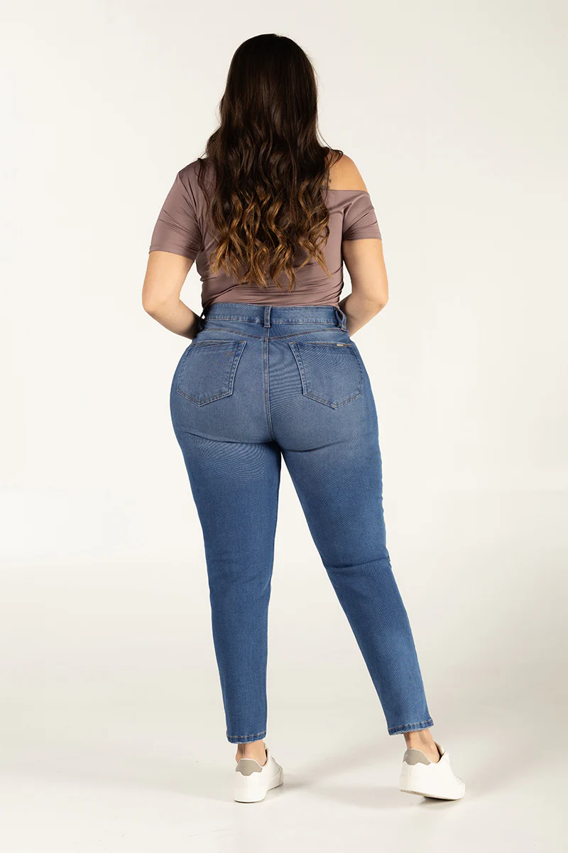 Jean Skinny Tiro Alto Ajustado Color Azul Medio Marca Trucco´s - Image 6