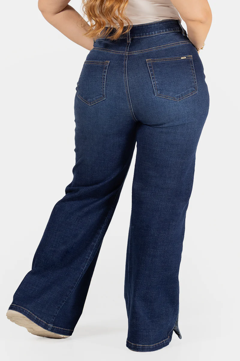 Jean Wide Leg Azul Oscuro con Detalles en Bota Marca Trucco´s Plus Size - Image 5
