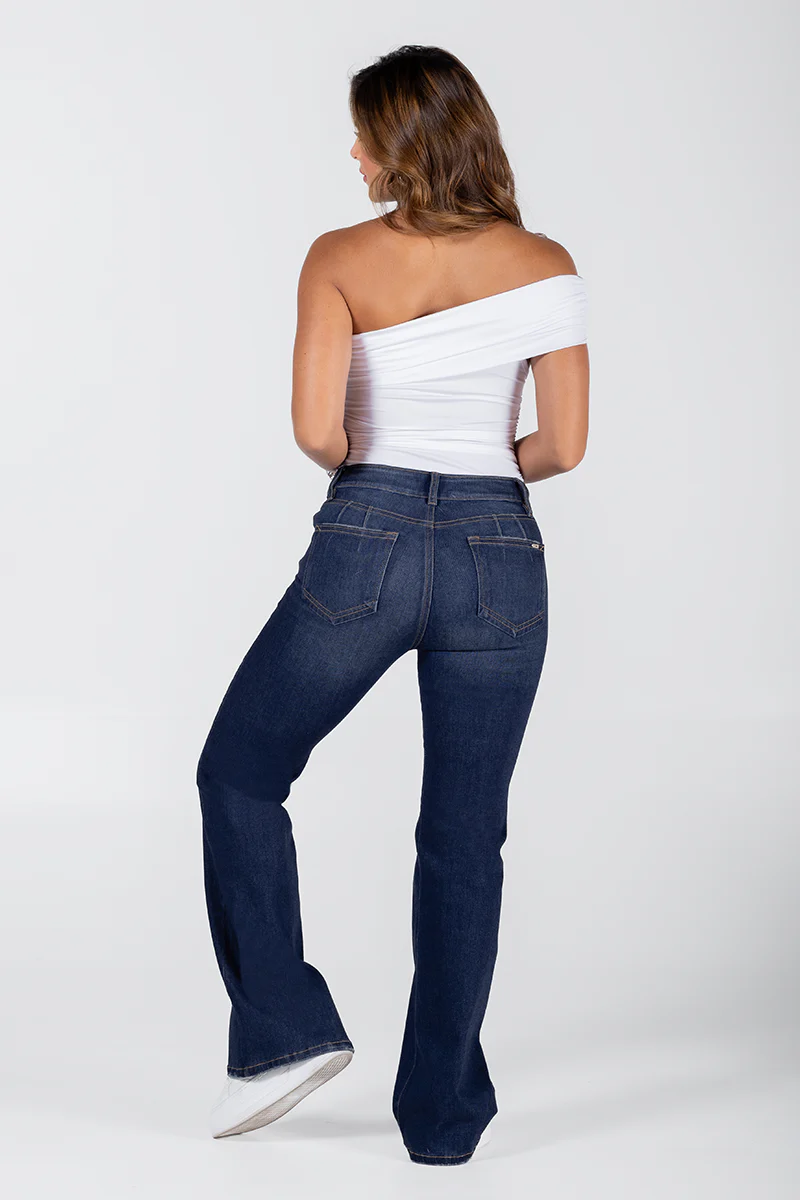 Jean Semicampana Tiro Alto Denim Stretch Marca Trucco´s - Image 5