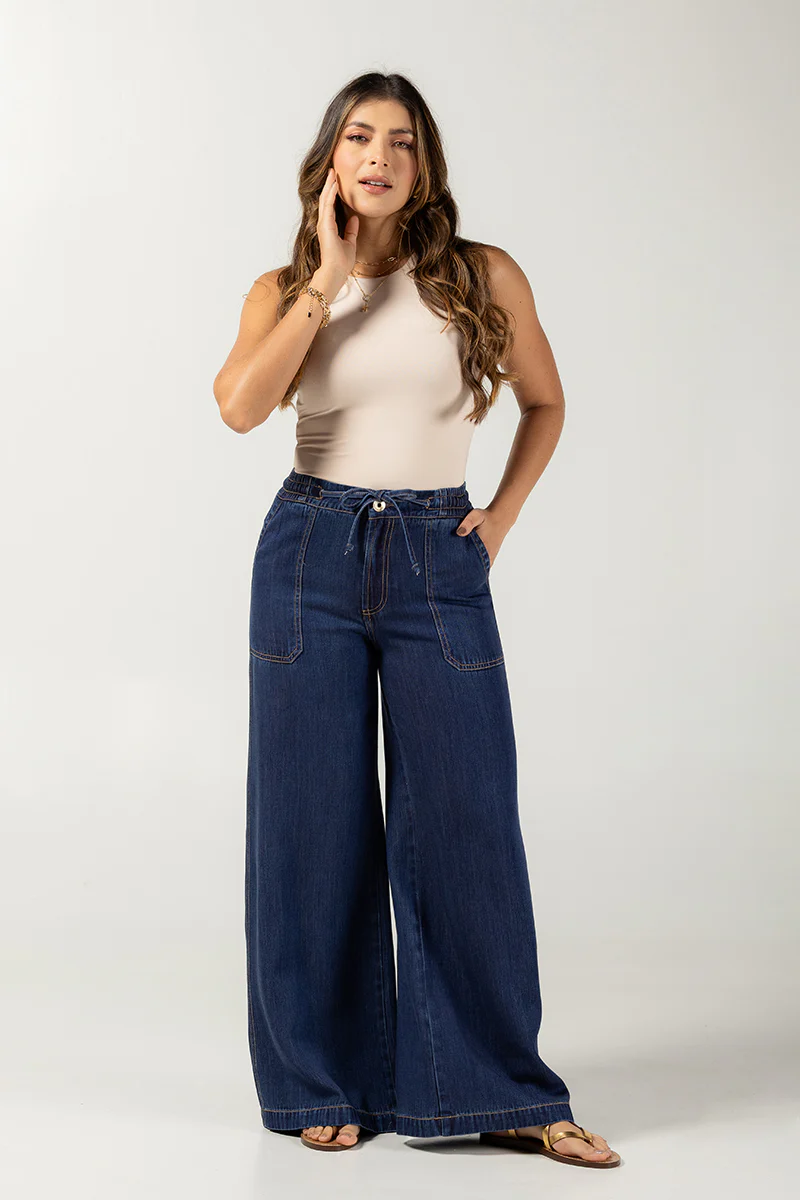 Pantalón Wide Leg de Corte Alto y Caída Fluida Marca Trucco´s
