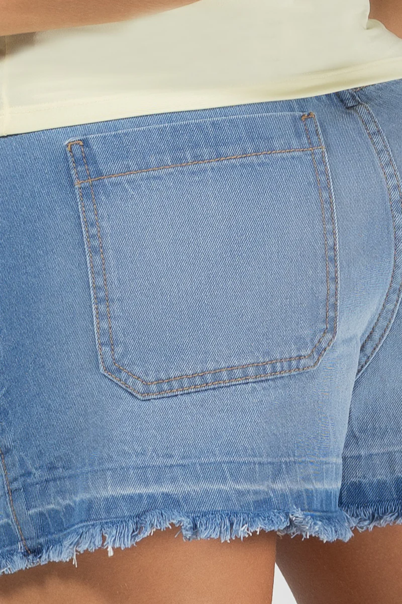 Short Tiro Alto Denim Ajustado para Mujer Marca Trucco´s - Image 4